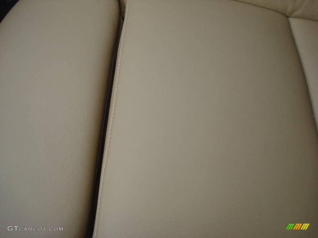 2006 3 Series 325i Convertible - Jet Black / Sand photo #38