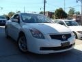 2008 Winter Frost Pearl Nissan Altima 3.5 SE Coupe  photo #1