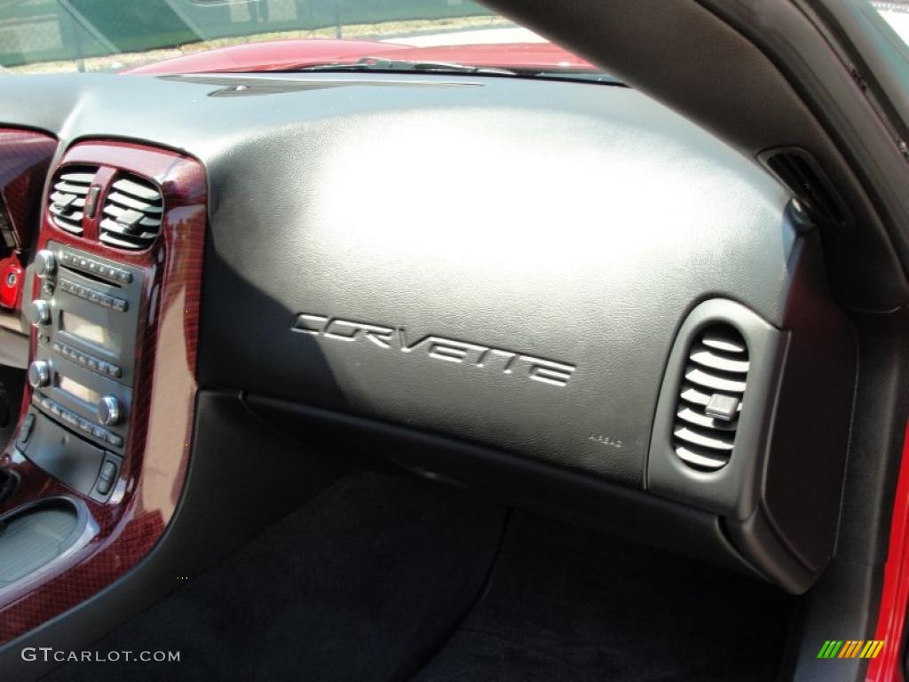 2007 Corvette Coupe - Victory Red / Ebony photo #28