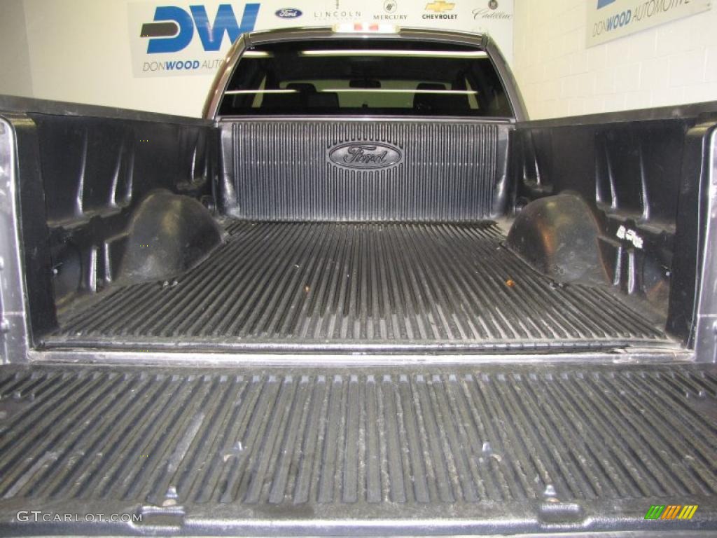 2005 F150 XLT SuperCab 4x4 - Dark Shadow Grey Metallic / Medium Flint Grey photo #17