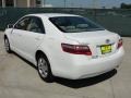 Super White - Camry LE Photo No. 5
