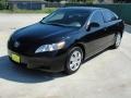 Black - Camry LE Photo No. 7