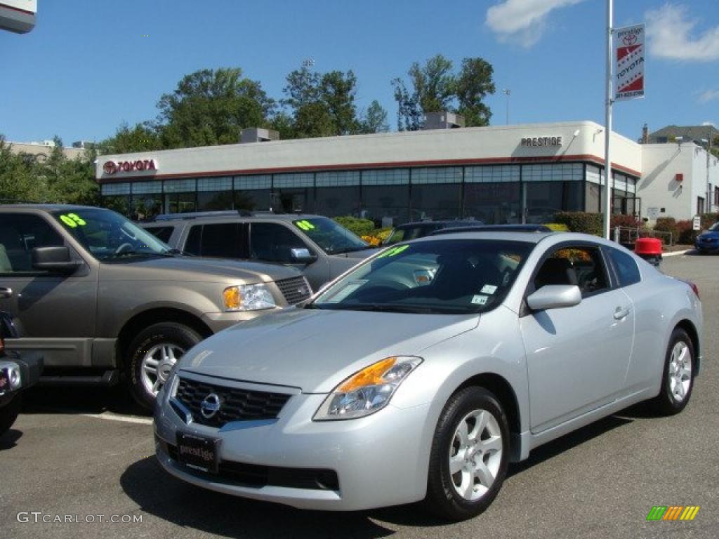 2009 Radiant Silver Metallic Nissan Altima 2 5 S Coupe