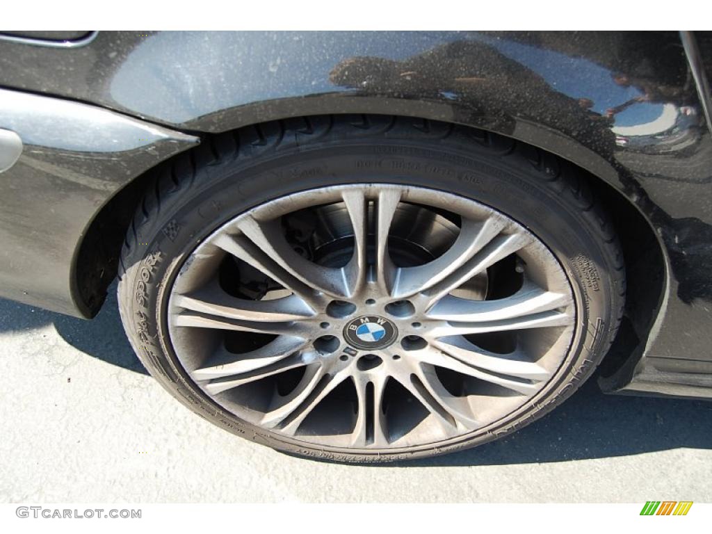 2003 3 Series 330i Sedan - Jet Black / Black photo #2