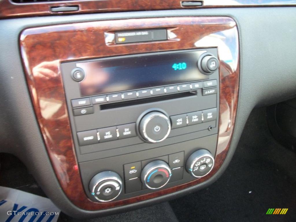 2011 Impala LS - Gold Mist Metallic / Ebony photo #28
