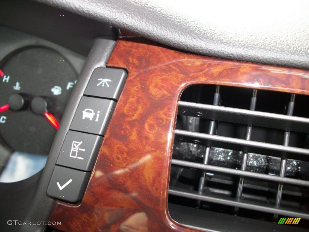 2011 Impala LS - Gold Mist Metallic / Ebony photo #34
