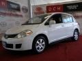 Fresh Powder - Versa 1.8 SL Hatchback Photo No. 1