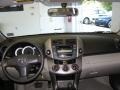 Classic Silver Metallic - RAV4 4WD Photo No. 22