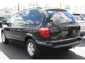 2004 Brilliant Black Dodge Caravan SXT  photo #21