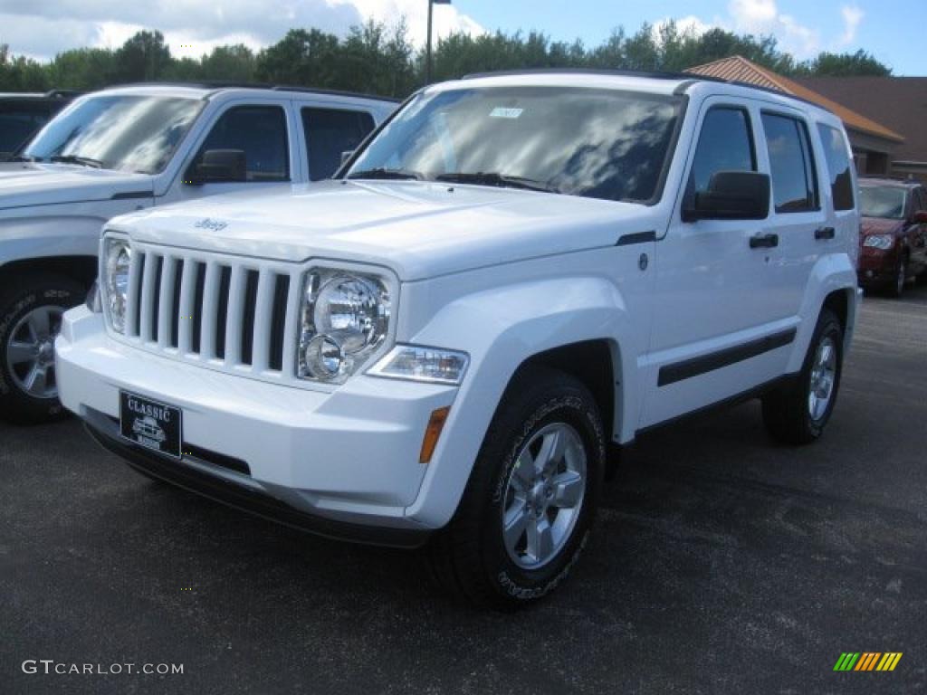 2011 Liberty Sport 4x4 - Bright White / Dark Slate Gray photo #1