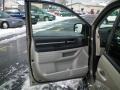 2009 Light Sandstone Metallic Dodge Grand Caravan SXT  photo #19