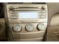 Super White - Camry LE Photo No. 16