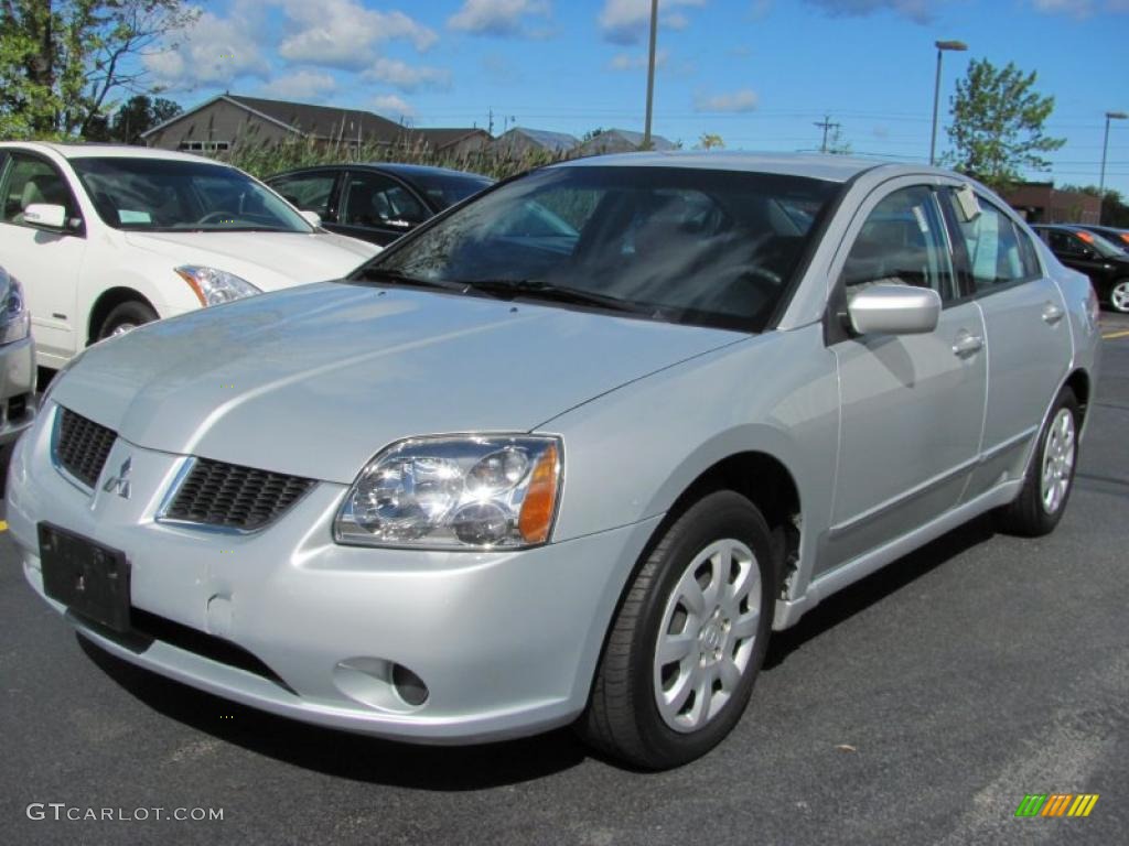 2006 Galant ES - Liquid Silver Metallic / Gray photo #1