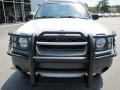 Cloud White - Xterra XE V6 Photo No. 8