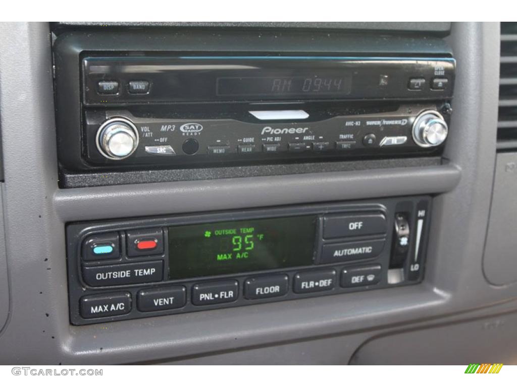 2003 F150 Lariat SuperCrew - Dark Shadow Grey Metallic / Medium Graphite Grey photo #20