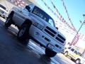 1999 Bright White Dodge Ram 1500 SLT Regular Cab 4x4  photo #22