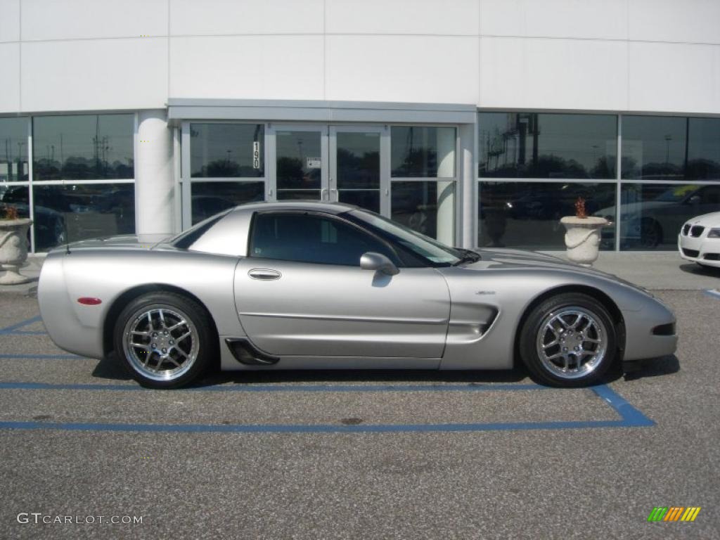2004 Corvette Z06 - Machine Silver Metallic / Black photo #5