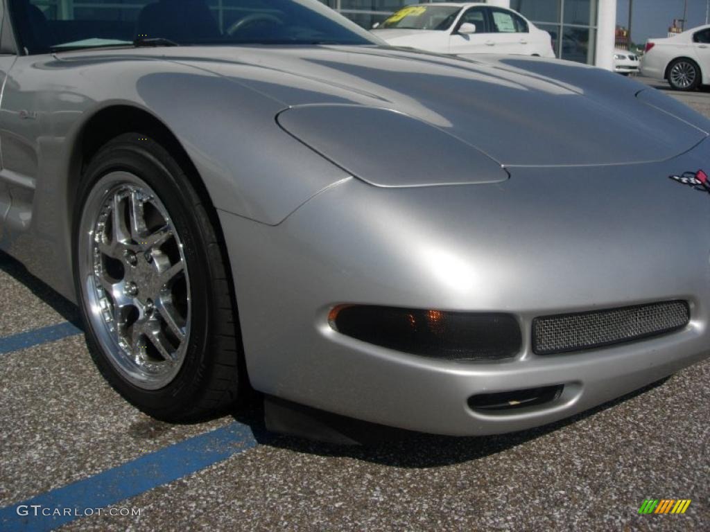 2004 Corvette Z06 - Machine Silver Metallic / Black photo #7