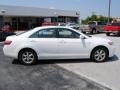 Super White - Camry LE V6 Photo No. 4