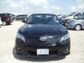 Black - Camry SE Photo No. 2