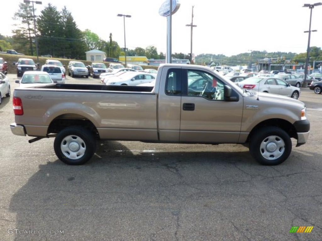 2005 F150 XL Regular Cab 4x4 - Arizona Beige Metallic / Tan photo #5