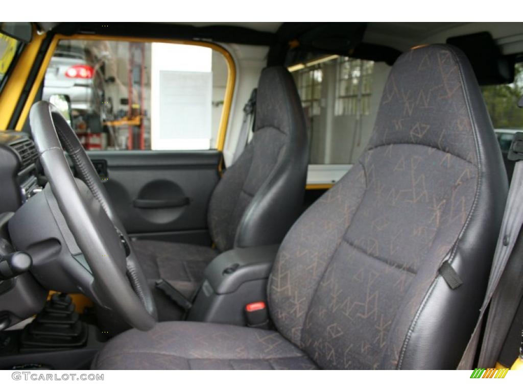 2001 Wrangler Sport 4x4 - Solar Yellow / Agate Black photo #6