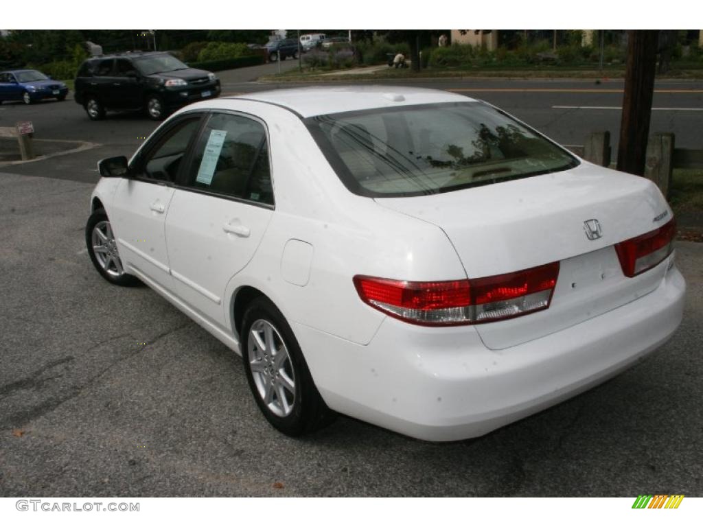 2004 Accord EX V6 Sedan - Taffeta White / Ivory photo #8