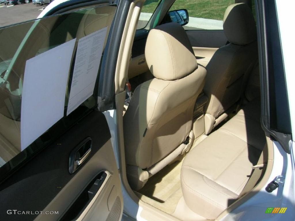 2006 Forester 2.5 X L.L.Bean Edition - Aspen White / Desert Beige photo #10