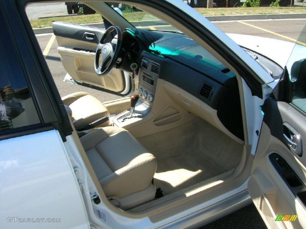 2006 Forester 2.5 X L.L.Bean Edition - Aspen White / Desert Beige photo #12