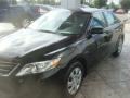 Black - Camry LE Photo No. 3