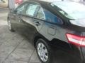 Black - Camry LE Photo No. 4