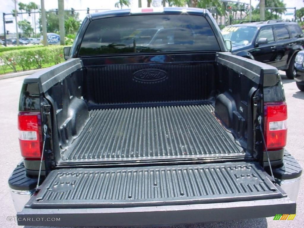 2006 F150 XLT Regular Cab - Black / Medium/Dark Flint photo #8