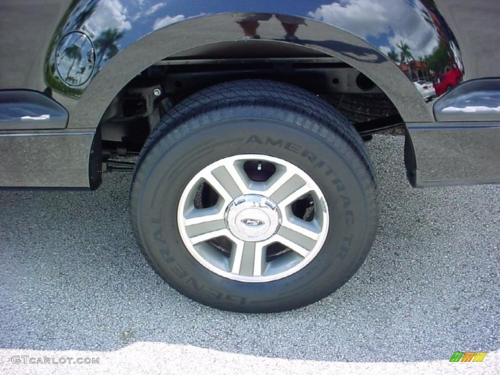 2006 F150 XLT Regular Cab - Black / Medium/Dark Flint photo #11