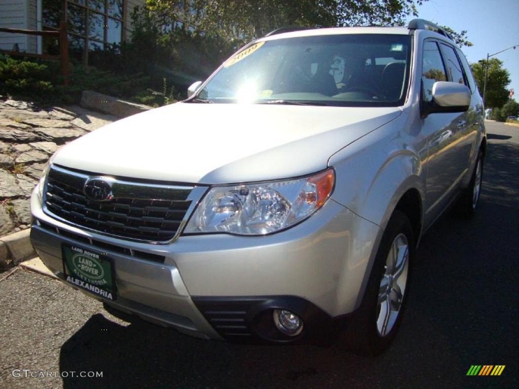 2009 Forester 2.5 X Limited - Spark Silver Metallic / Black photo #1