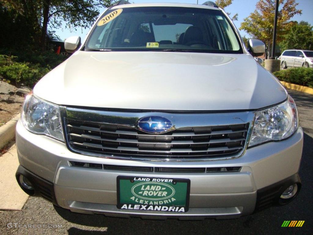 2009 Forester 2.5 X Limited - Spark Silver Metallic / Black photo #9