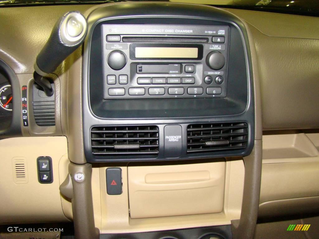 2006 CR-V SE 4WD - Sahara Sand Metallic / Ivory photo #11