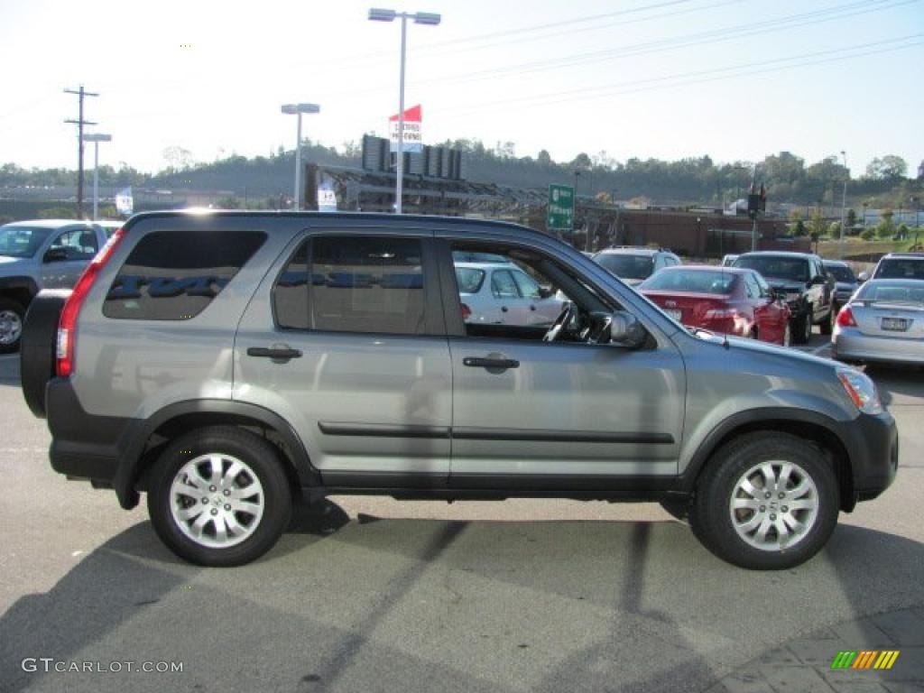 2005 CR-V EX 4WD - Pewter Pearl / Black photo #9