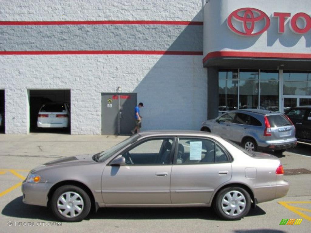 2001 Corolla LE - Sandrift Beige Metallic / Pebble Beige photo #2