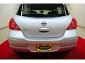 Brillant Silver - Versa 1.8 S Hatchback Photo No. 7