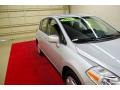 Brillant Silver - Versa 1.8 S Hatchback Photo No. 13
