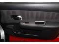 Brillant Silver - Versa 1.8 S Hatchback Photo No. 24