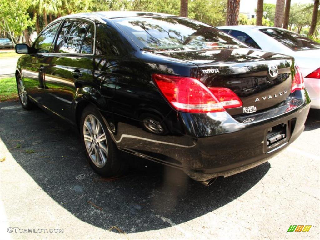 2006 Avalon Limited - Black / Ivory photo #4