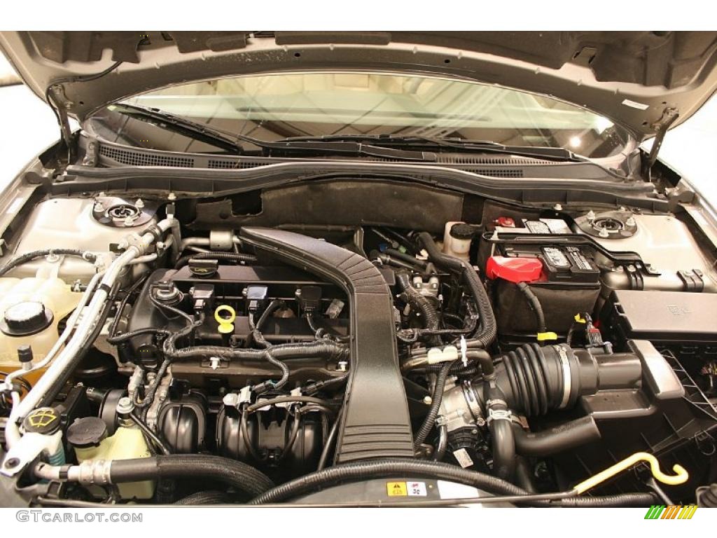 2008 Fusion SE - Vapor Silver Metallic / Camel photo #20