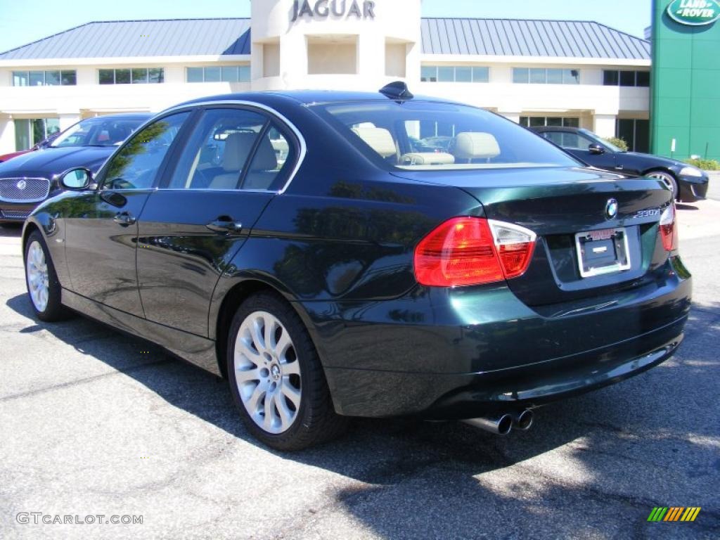 2006 3 Series 330xi Sedan - Deep Green Metallic / Beige photo #3