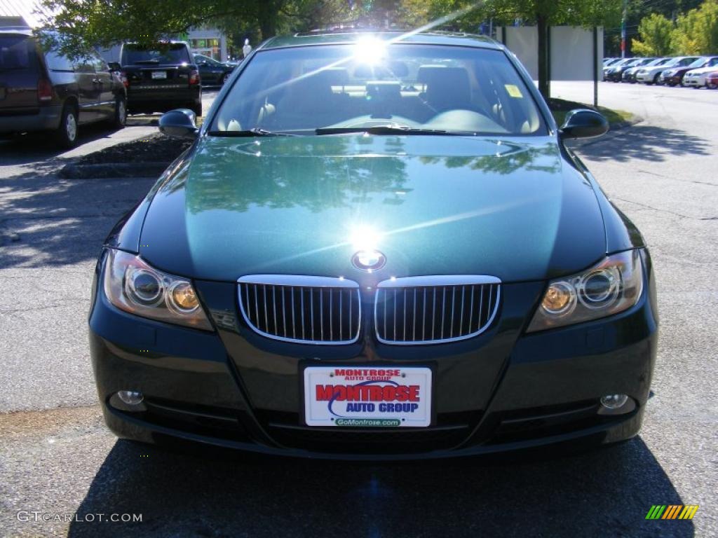 2006 3 Series 330xi Sedan - Deep Green Metallic / Beige photo #8