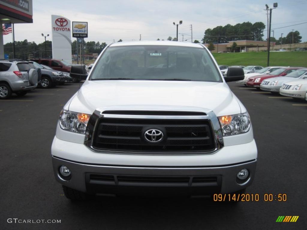 2011 Tundra TRD Regular Cab 4x4 - Super White / Graphite Gray photo #8