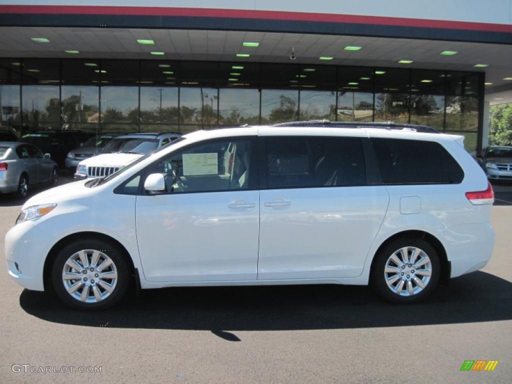2011 Sienna Limited - Super White / Light Gray photo #2