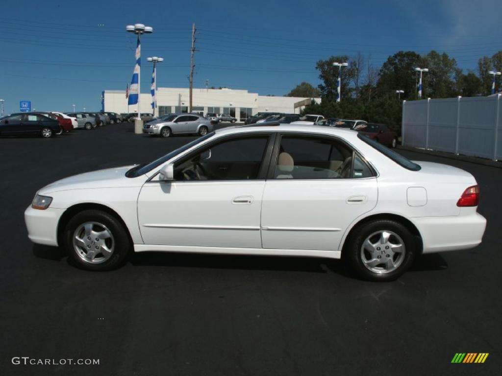 2000 Accord EX Sedan - Taffeta White / Ivory photo #1