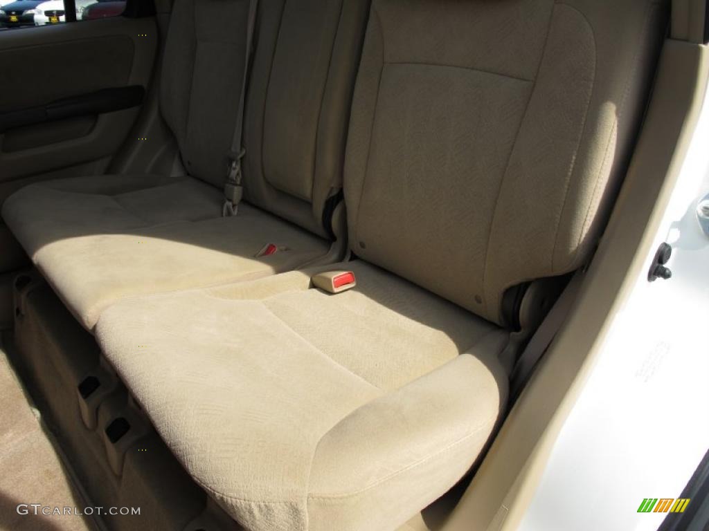 2006 CR-V EX 4WD - Taffeta White / Ivory photo #13