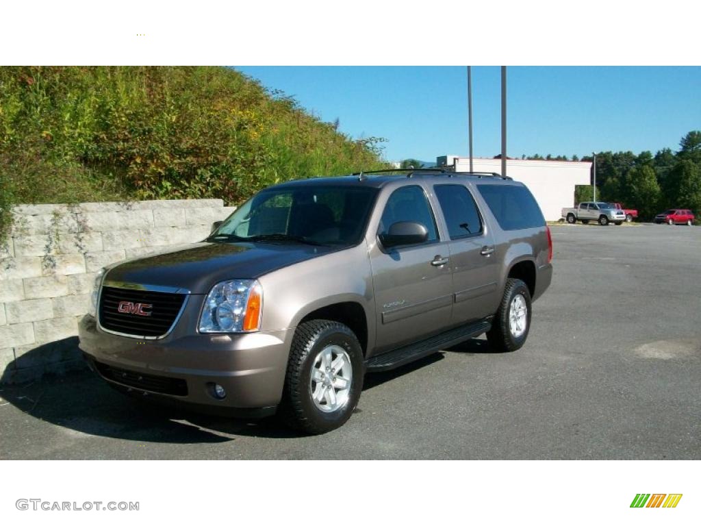 2011 Yukon XL SLE 4x4 - Mocha Steel Metallic / Ebony photo #1